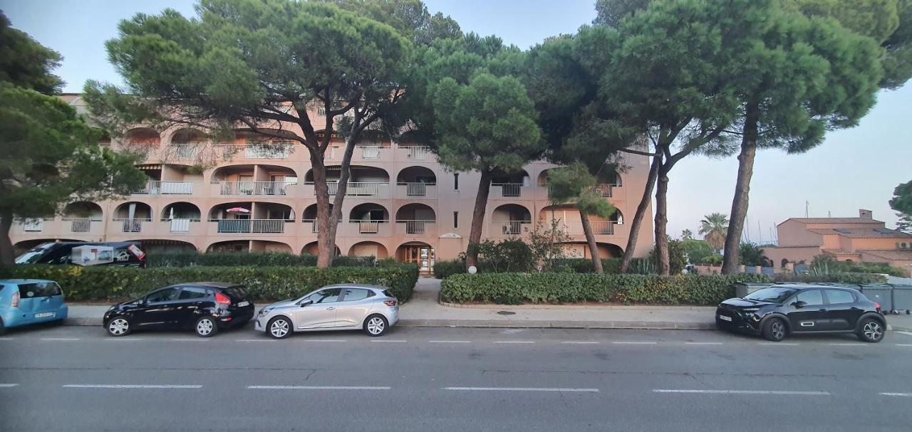 Hyères Beach Appartement *
